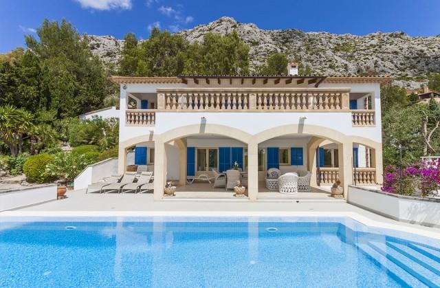 Hermosa villa con vistas panorámicas en venta en la zona exclusiva y tranquila de La Font, Pollensa, Mallorca