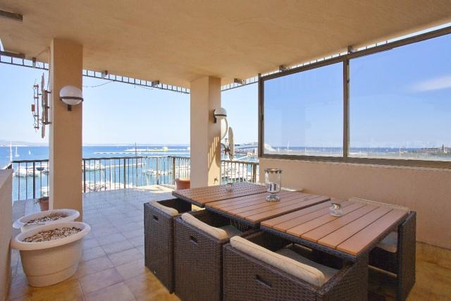 Apartment with private pool for sale in Palma, Mallorca