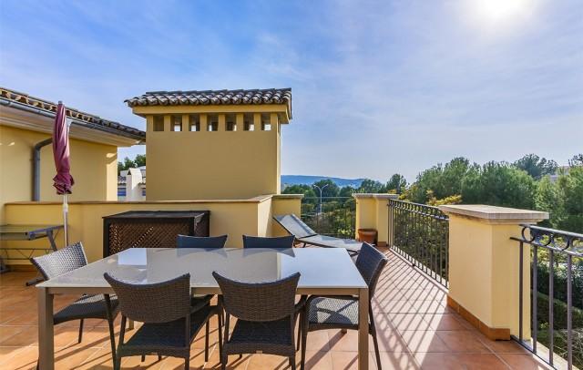 Semi-detached property with spacious top terrace, pool and garden for sale in Nova Santa Ponsa, Mallorca