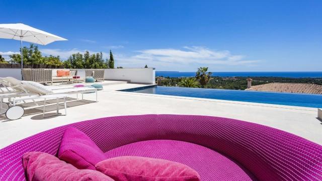 Villa in prime location with great views for sale in Bendinat, Mallorca