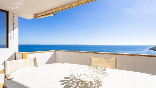Frontline three bedroom apartment with sea views for sale in Torrenova, Mallorca