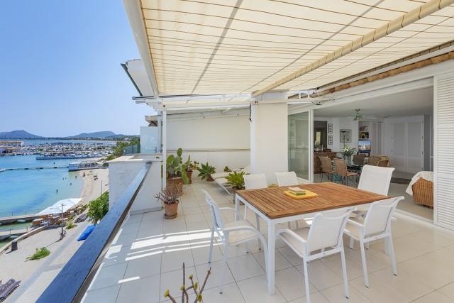 Unique front line penthouse apartment for sale in Puerto Pollensa, Mallorca