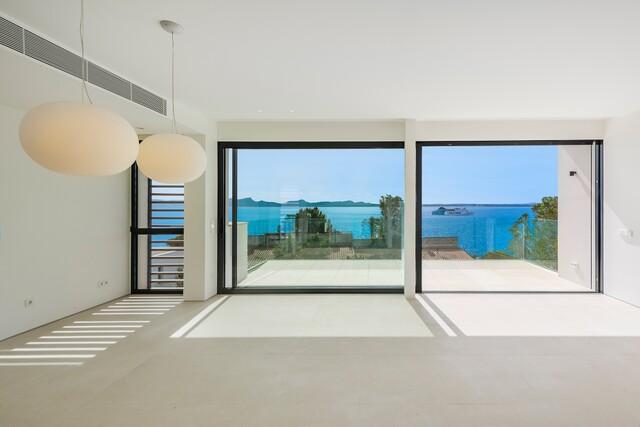 Spektakuläre neue Villa mit unverbaubarem Meerblick kaufen in Alcudia, Mallorca
