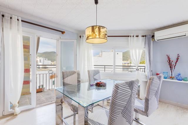 Beautiful apartment recently renovated for sale near the beach in Puerto Pollensa, Mallorca