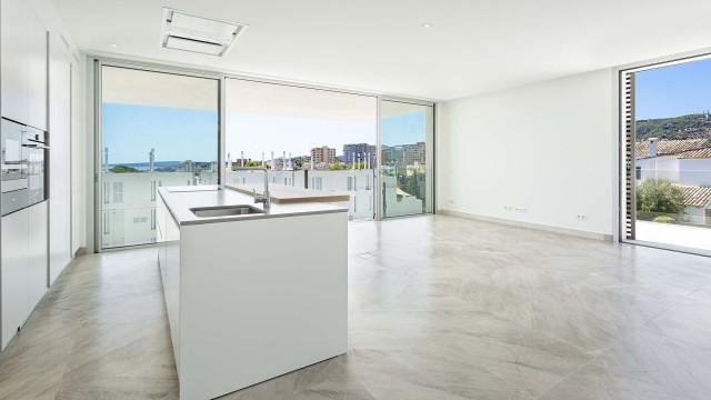Newly built, sea view apartment for sale in Bonanova, Mallorca