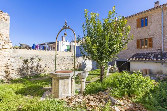Teilweise renoviertes Haus mit der Option auf einen Pool, zu verkaufen in Alaró, Mallorca