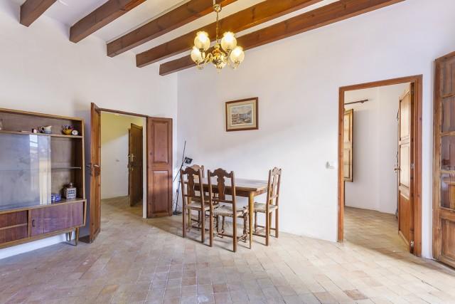 Increíble casa de pueblo en venta en el corazón de Pollensa, Mallorca 