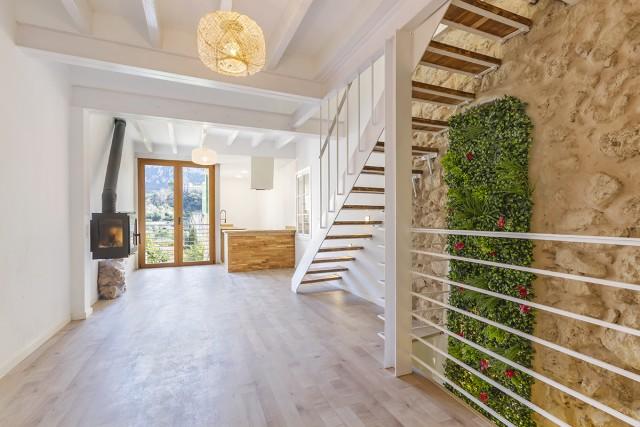 Town house with incredible views, for sale in the heart of Valldemossa, Mallorca