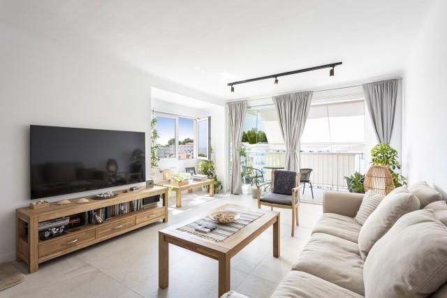 Apartamento con vistas al mar en venta cerca de la playa en Palmanova, Mallorca