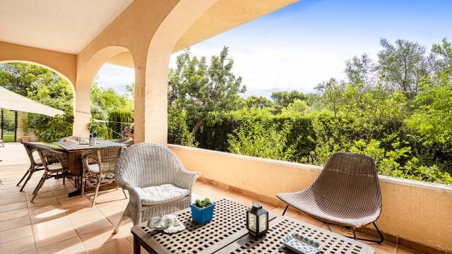 Apartamento con jardín y gran terraza en venta en Portals Nous, Mallorca
