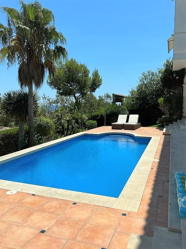 Mediterranean villa with 2 pools for sale in Costa d´en Blanes, Mallorca
