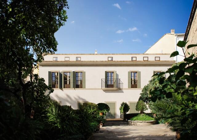 Historic Penthouse with Cathedral Views for Sale in Palma Old Town, Mallorca