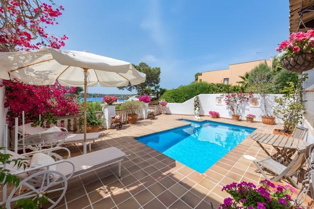 Reizende Villa mit Meerblick kaufen in Porto Petro, Mallorca