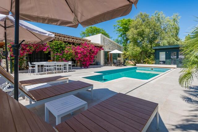 Renovierte Villa mit beheiztem Pool kaufen nahe Pollensa, Nord-Mallorca