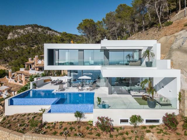 Luxurious mansion for sale in top location in Andratx, Mallorca