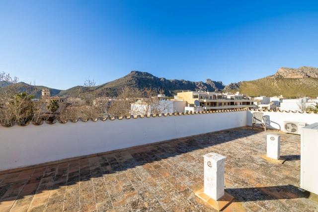 Central apartment for sale in Puerto Pollensa, Mallorca