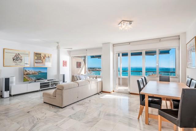 Frontline sea view apartment for sale in prestigious Palma, Mallorca
