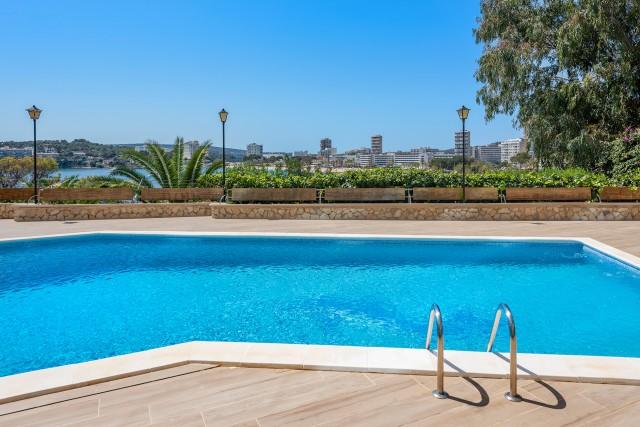 Stylish modern apartment with amazing sea views for sale in Palmanova, Mallorca