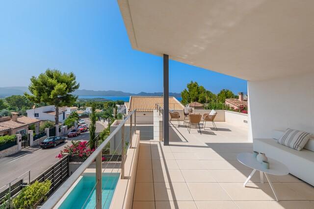 SEA view villa for sale in Bonaire, Alcudia, North Mallorca