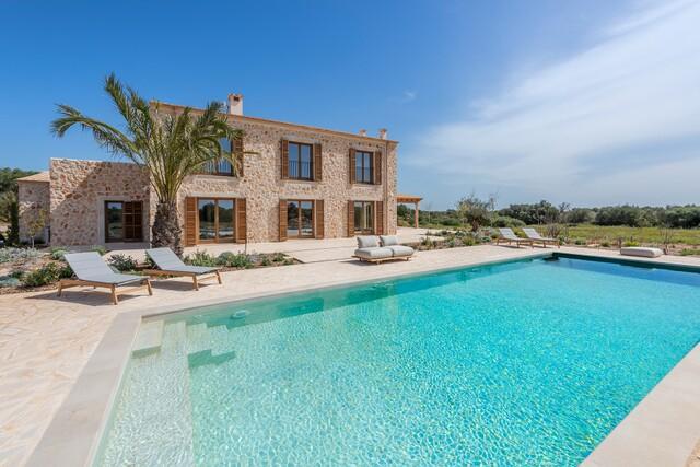 Stately finca for sale close to the Mondragó nature park in Santanyí, southeast Mallorca
