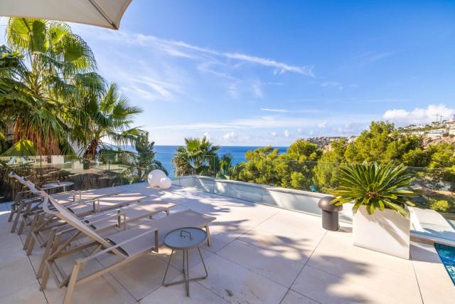 Striking sea view villa for sale in a privileged area of Puerto Andratx, Mallorca