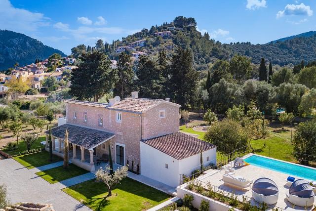 Villa de lujo para alquiler de temporada en las afueras de Pollensa, Mallorca