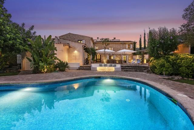 Villa de campo en alquiler con piscina climatizada En Pollensa
