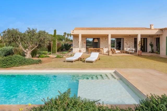 Chic newly built finca for sale with open views in Sa Ràpita, Mallorca
