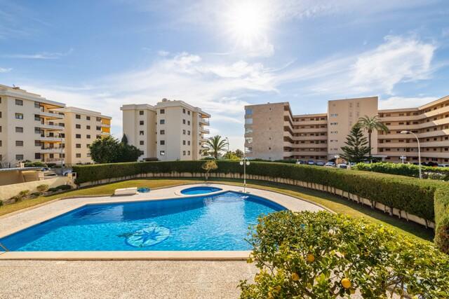 Wunderschöne Wohnung mit Teil-Meerblick kaufen in Puerto Portals, Mallorca