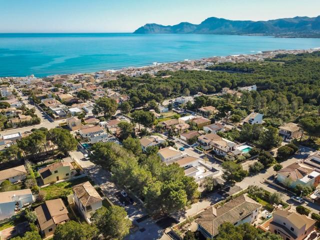 Parcela edificable en venta cerca de los servicios en Son Serra de Marina, Mallorca