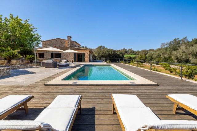 Encantadora finca de piedra en venta en el corazón aislado Sineu, Mallorca