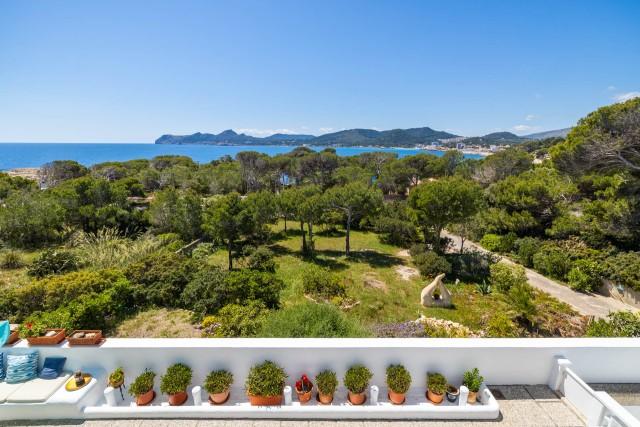 Villa with stunning views for sale in Cala Ratjada, Northeast Mallorca