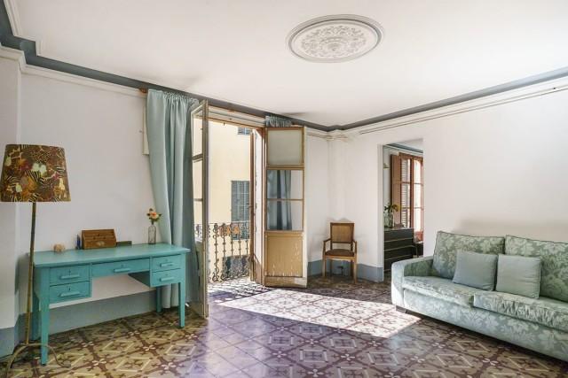 Investment opportunity of duplex apartment for sale in Palma Old Town, Mallorca