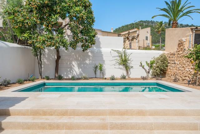 Exclusiva casa de pueblo reformada en venta en el corazón de Alaró, este Mallorca