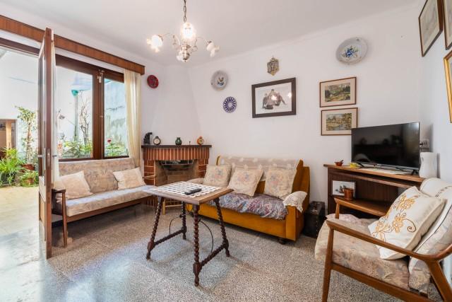 Freistehendes Dorfhaus mit Potenzial kaufen in Pollensa, Nordmallorca