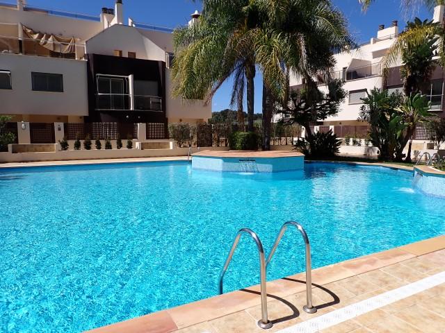 Ruhige Wohnung auf einem kleinen Grundstück in Santa Eulalia del Río, Ibiza
