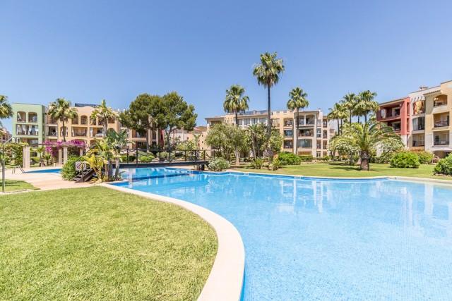 Geräumige und helle Wohnung kaufen in Santa Ponsa, südwest Mallorca