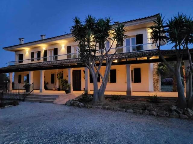 Mediterranean villa with holiday license for sale in Ses Salines, Southeast Mallorca