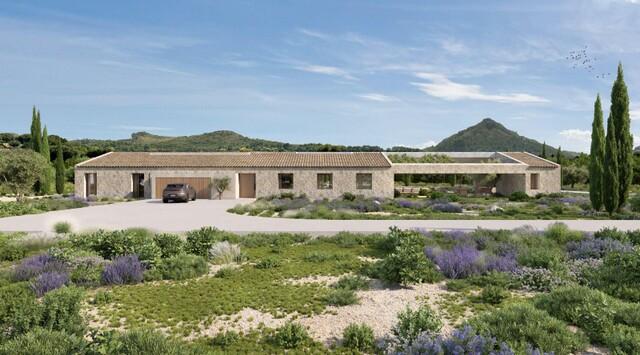 Plot with villa project and license ready construct in Alcudia, North Mallorca