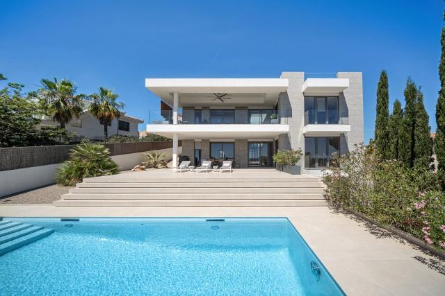 Modern villa with panoramic views for sale in Nova Santa Ponsa, southwest Mallorca