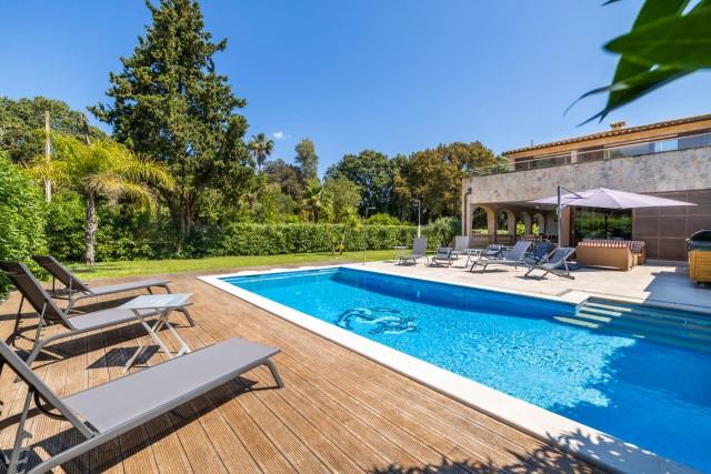 Luxurious natural stone corner villa for sale near Pollensa, North Mallorca