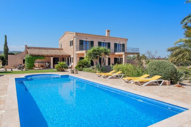 Finca con vistas al mar en venta en una zona tranquila de Felanitx, sureste Mallorca