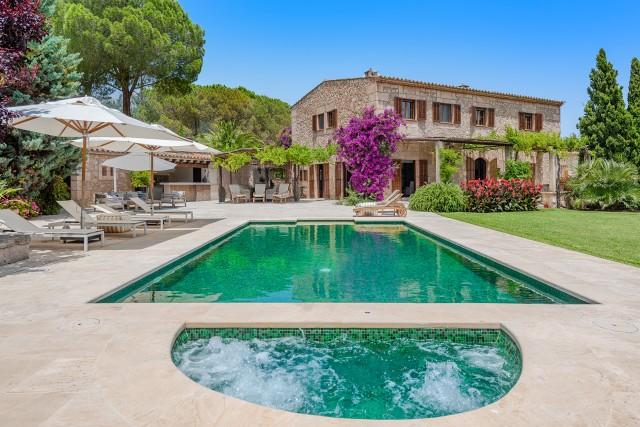 Exquisite rural retreat for sale in a prime location near Campanet, North Mallorca