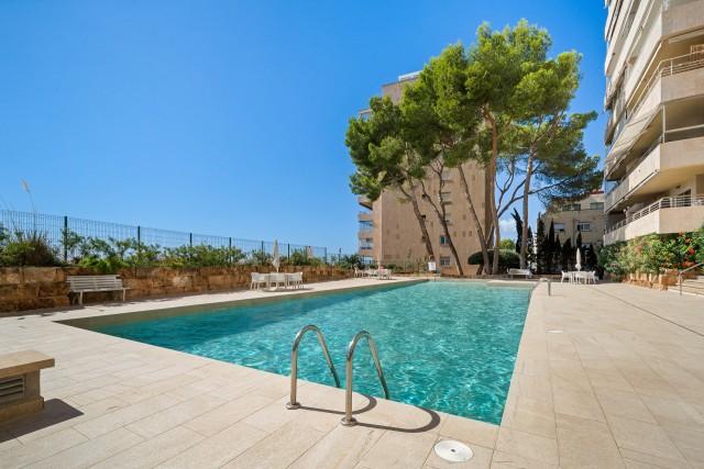 Seafront investment apartment for sale in Sant Agustí, Palma, Mallorca