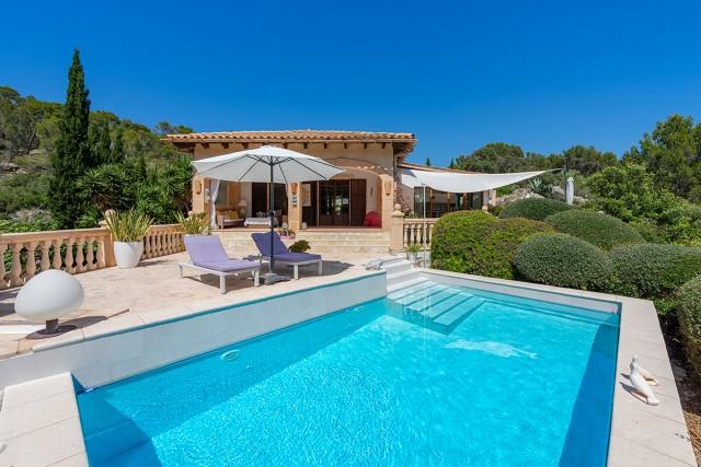 Luxurious country house for sale close to Sant Elm, Andratx