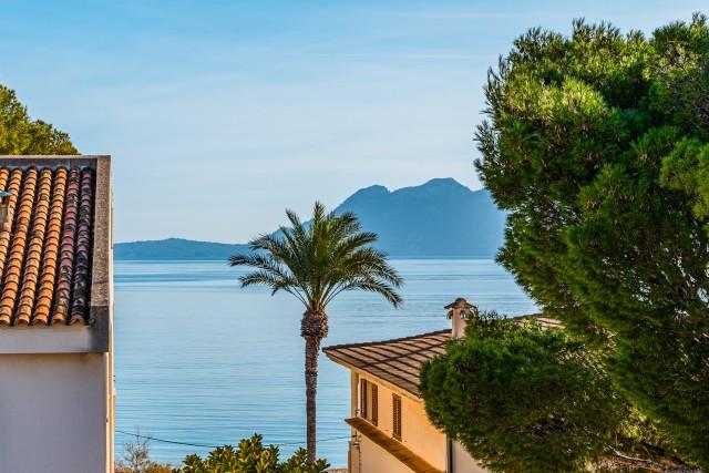 Ático con Vistas al Mar en Venta en Puerto Pollensa, Norte de Mallorca