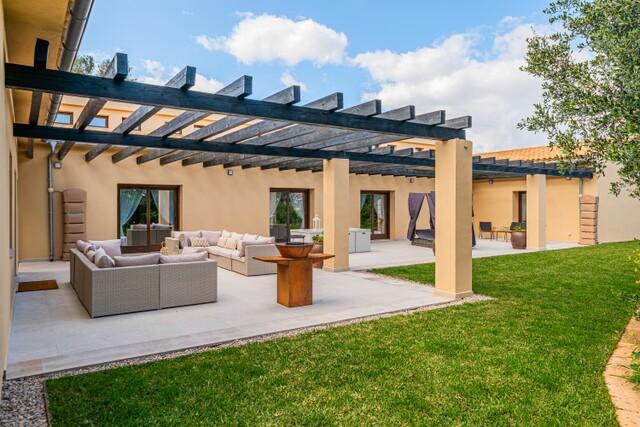 Immaculate eco country home for sale in Marratxí, South Mallorca
