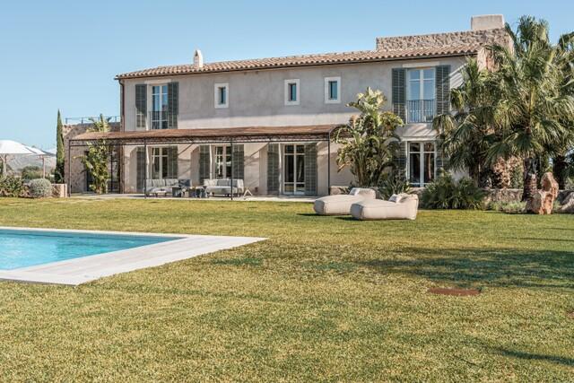 Finca rural con licencia turística en venta en Pollensa, norte de Mallorca