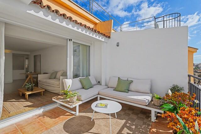 Penthouse with private terrace for sale in the heart of Palma, Mallorca