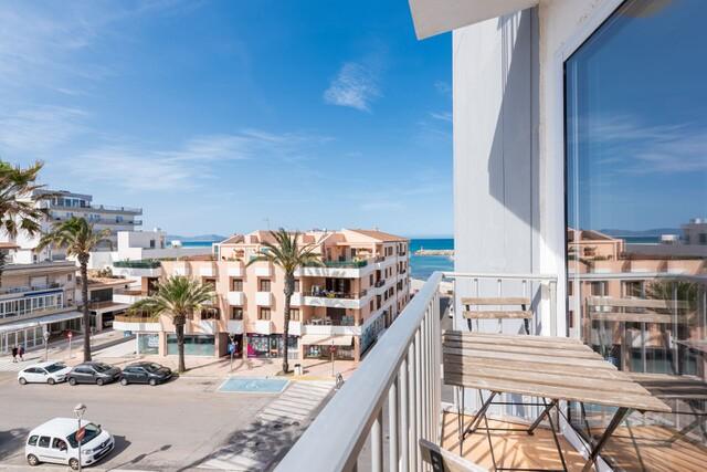 Helle Wohnung mit Meerblick zum Verkauf in Can Picafort, Nordosten von Mallorca